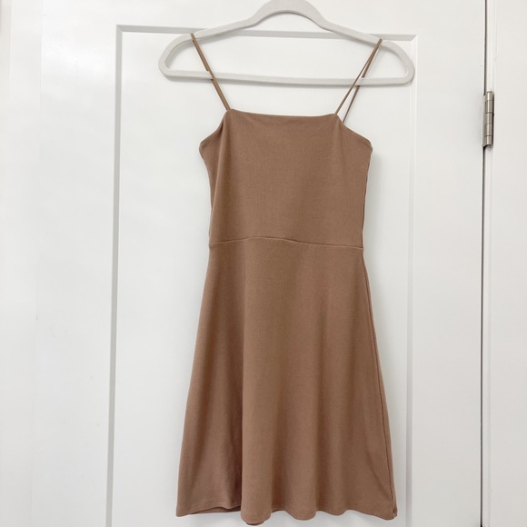 *NWT* A&F Dress - Picture 1 of 4